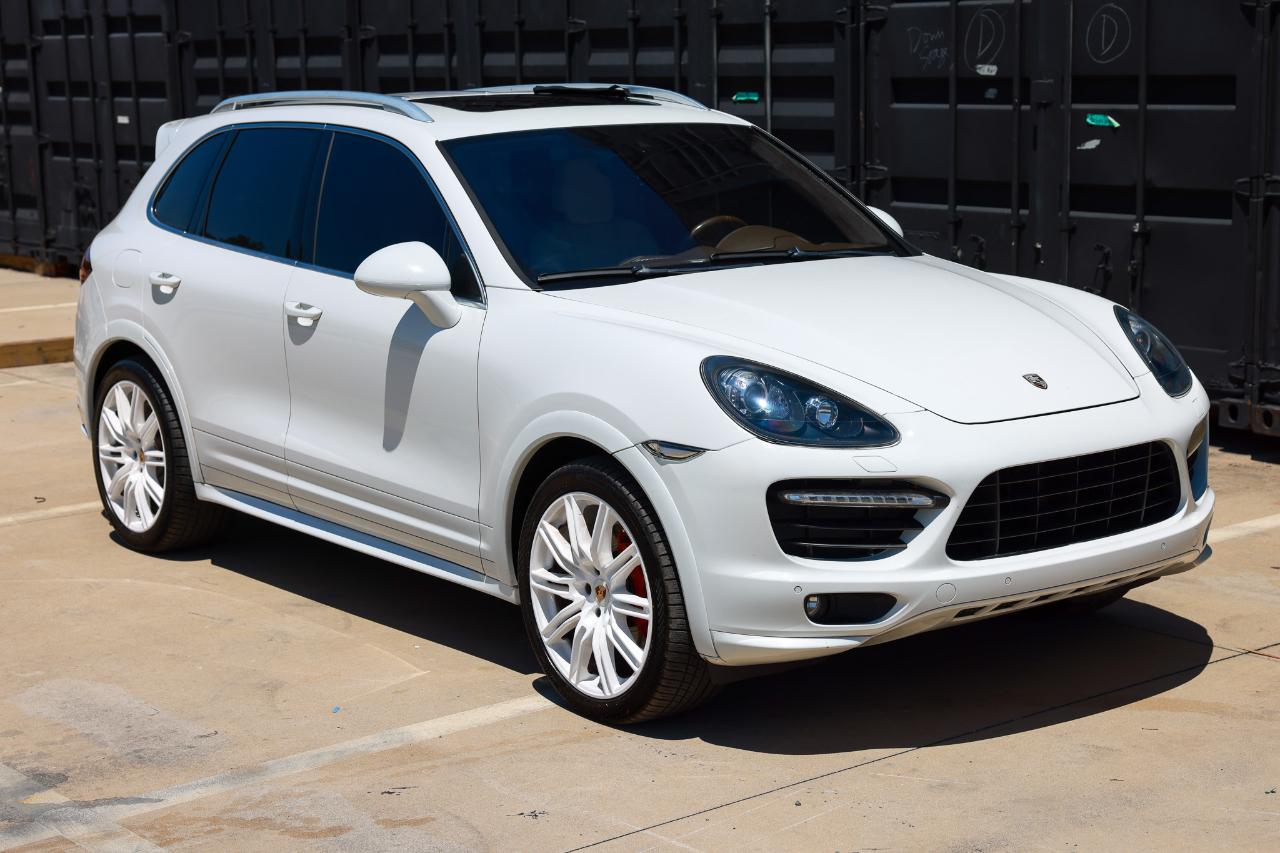 Porsche Cayenne  2014