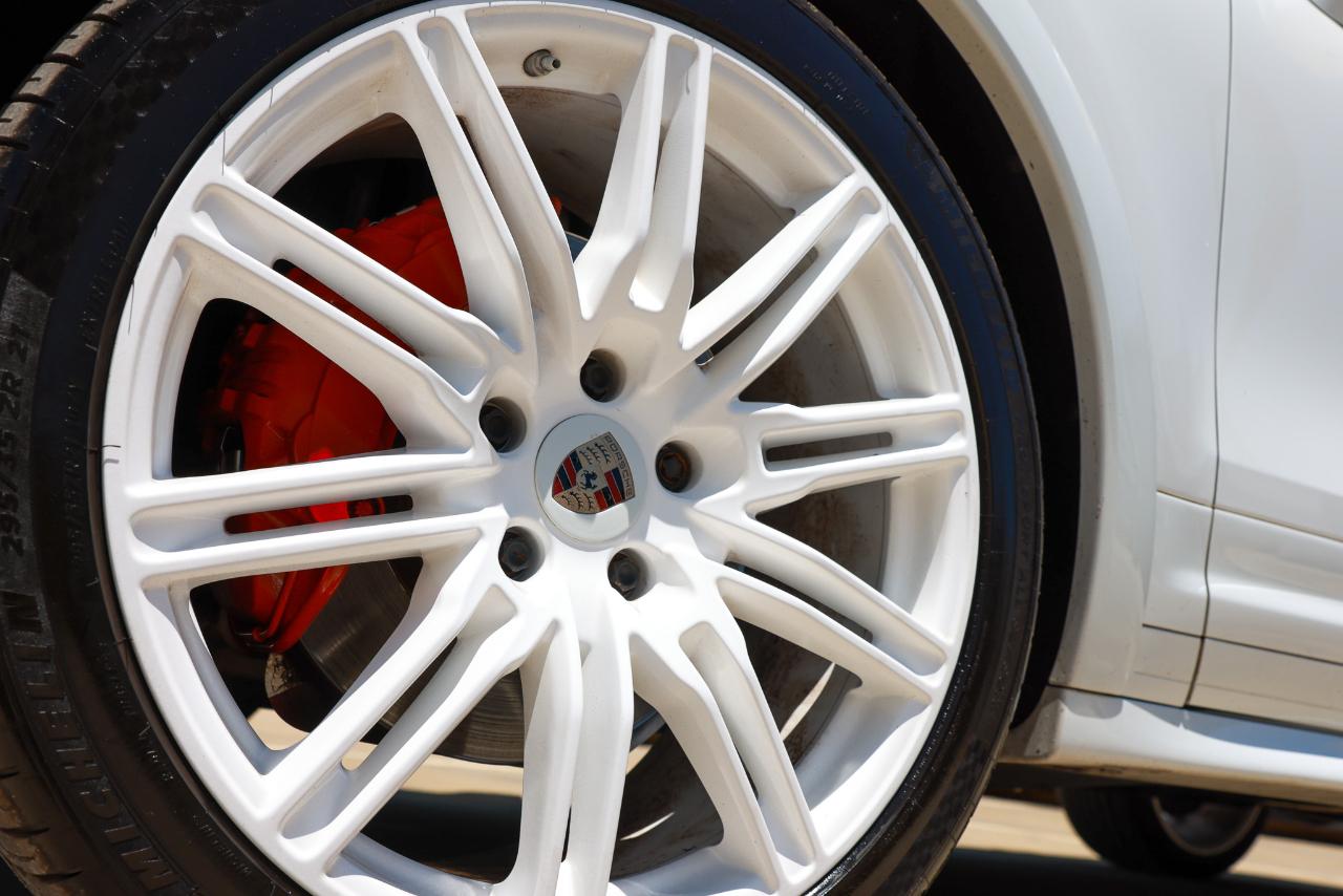Porsche Cayenne  2014