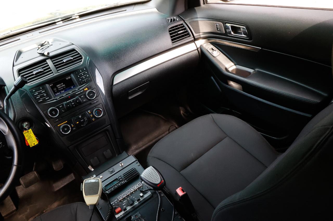 Ford Police Interceptor Utility  2017