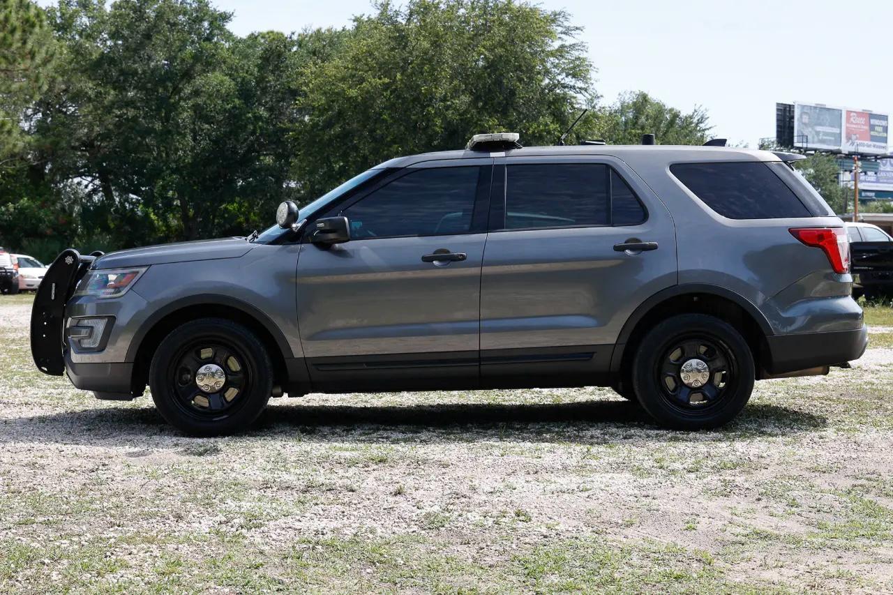 Ford Police Interceptor Utility  2017