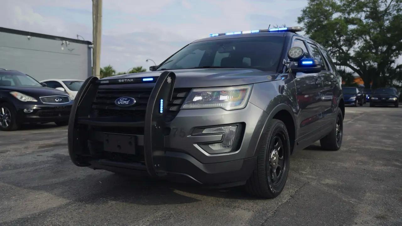 Ford Police Interceptor Utility  2017