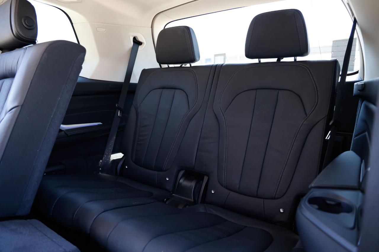 BMW X7  2019