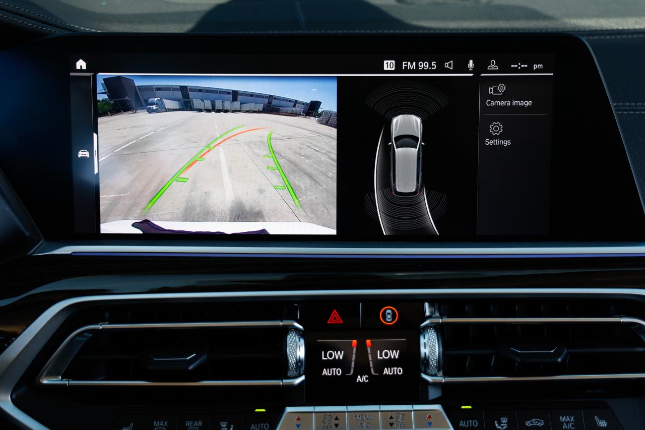 BMW X7  2019
