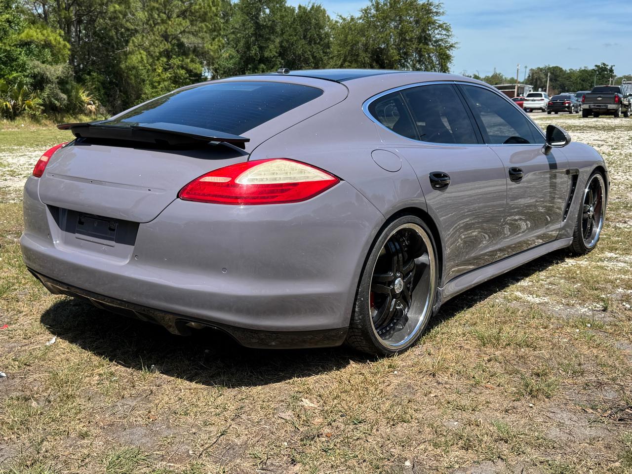 Porsche Panamera  2010