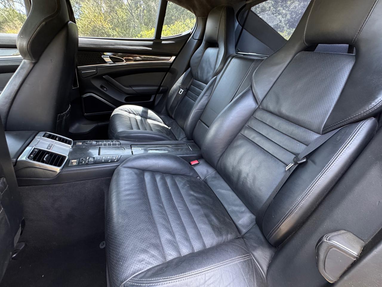 Porsche Panamera  2010