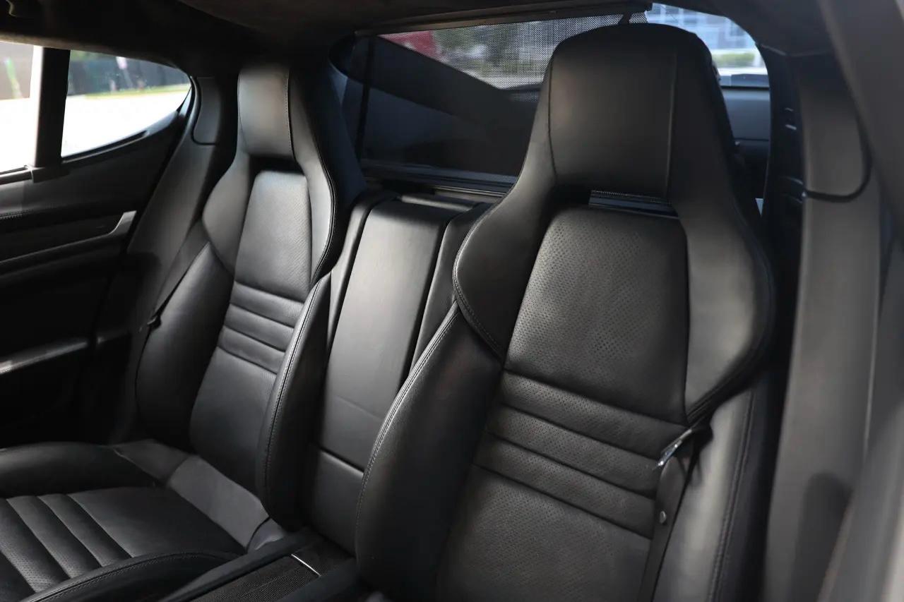 Porsche Panamera  2010