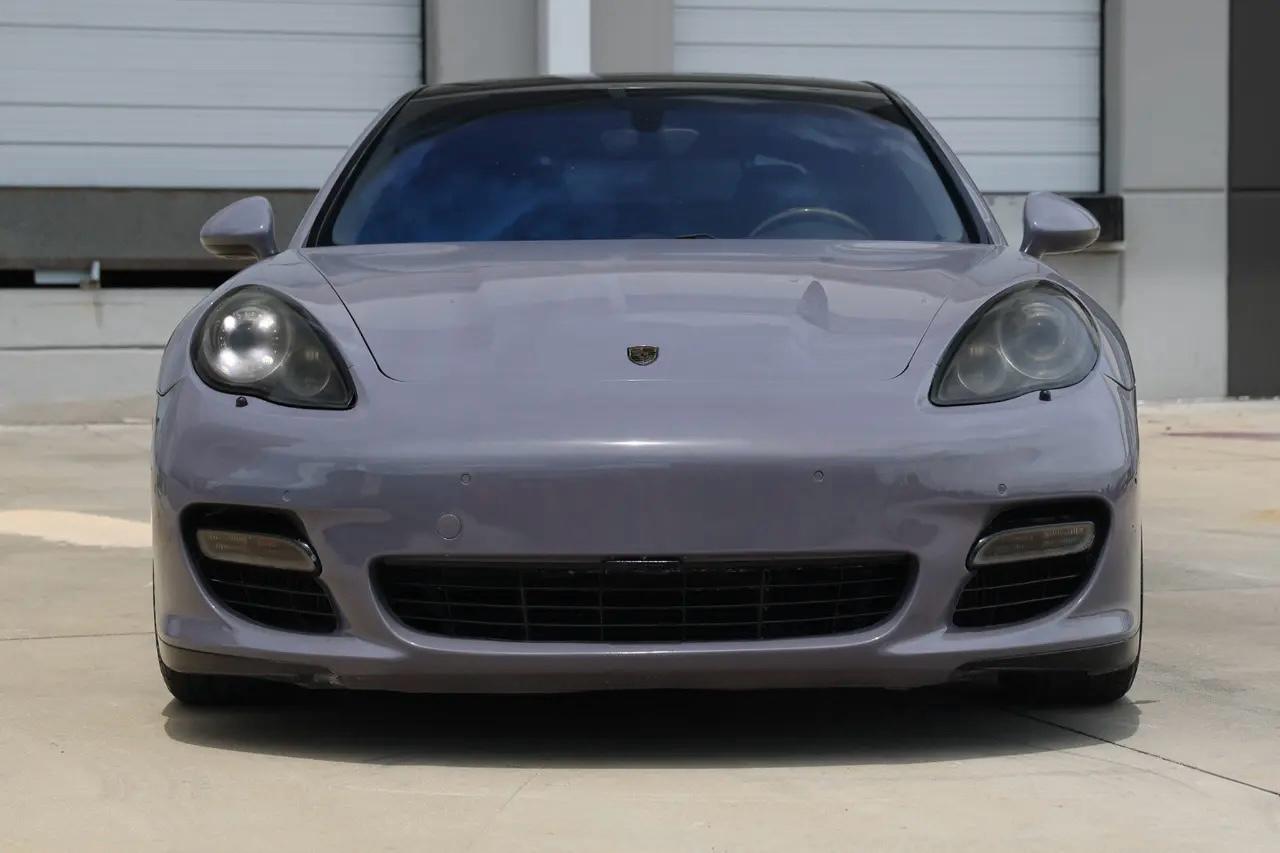 Porsche Panamera  2010