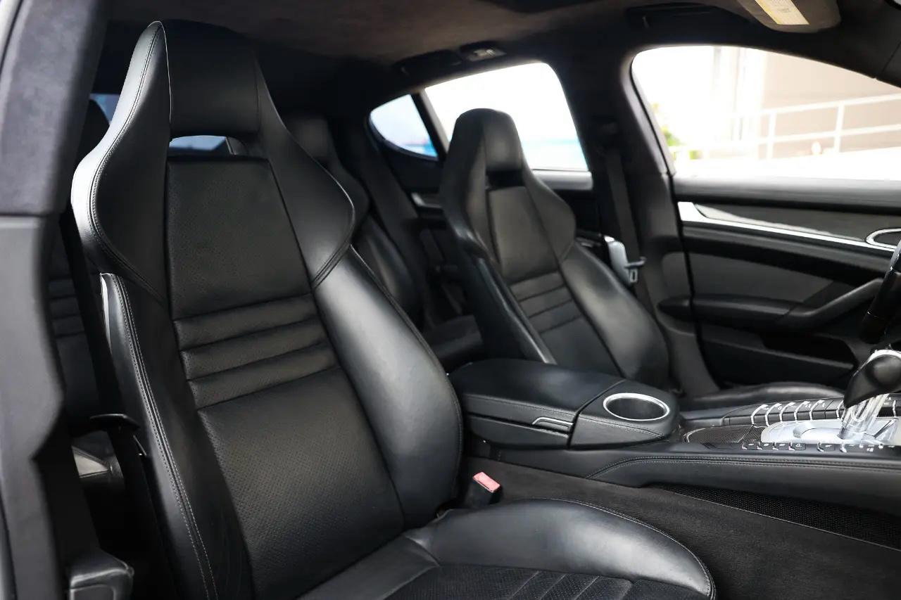 Porsche Panamera  2010