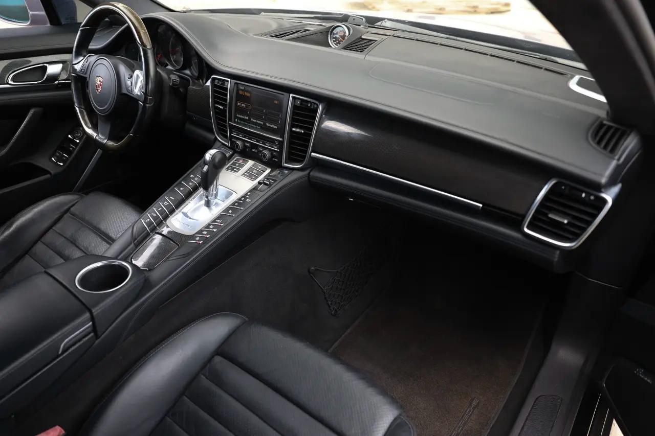 Porsche Panamera  2010