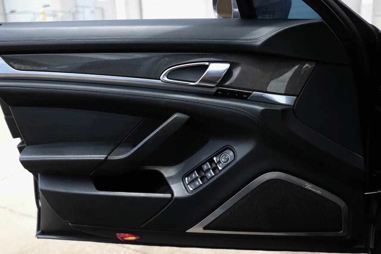 Porsche Panamera  2010
