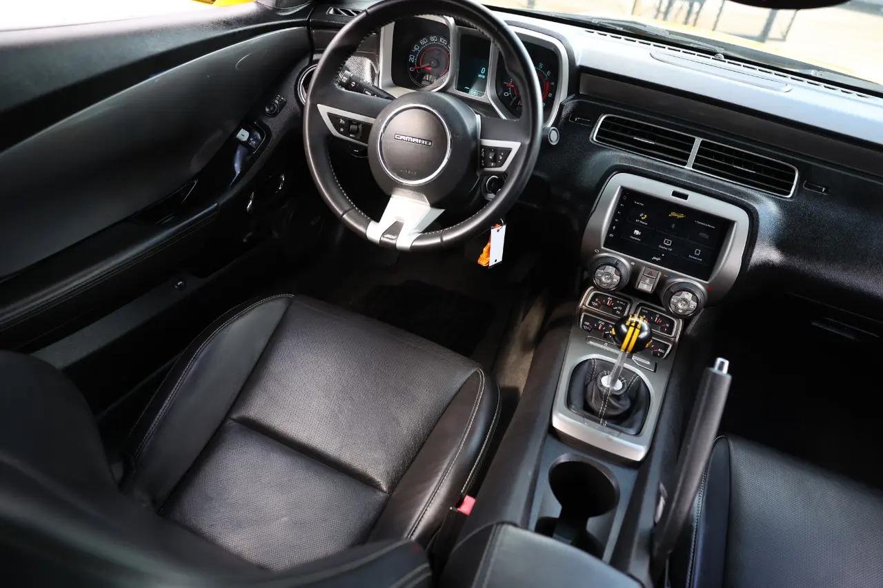 Chevrolet Camaro  2010