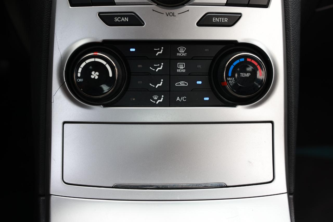 Hyundai Genesis  2010
