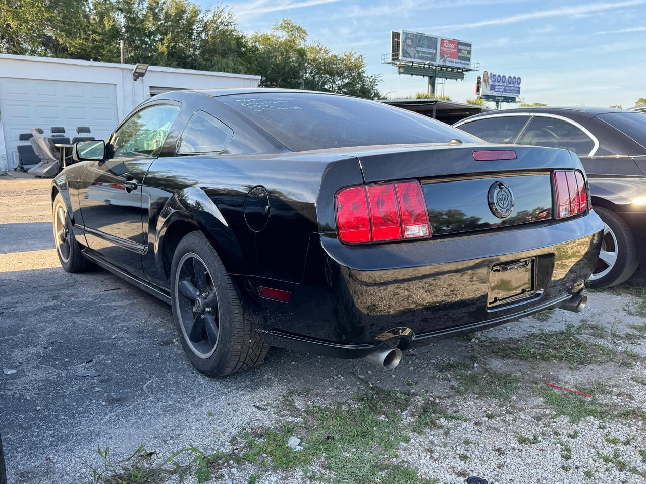 Ford Mustang  2008