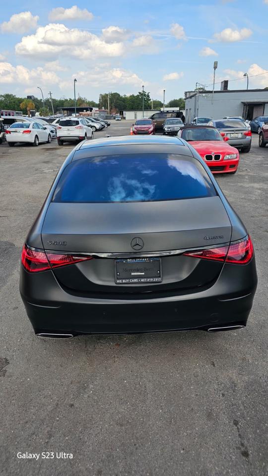 Mercedes-Benz S-Class  2022