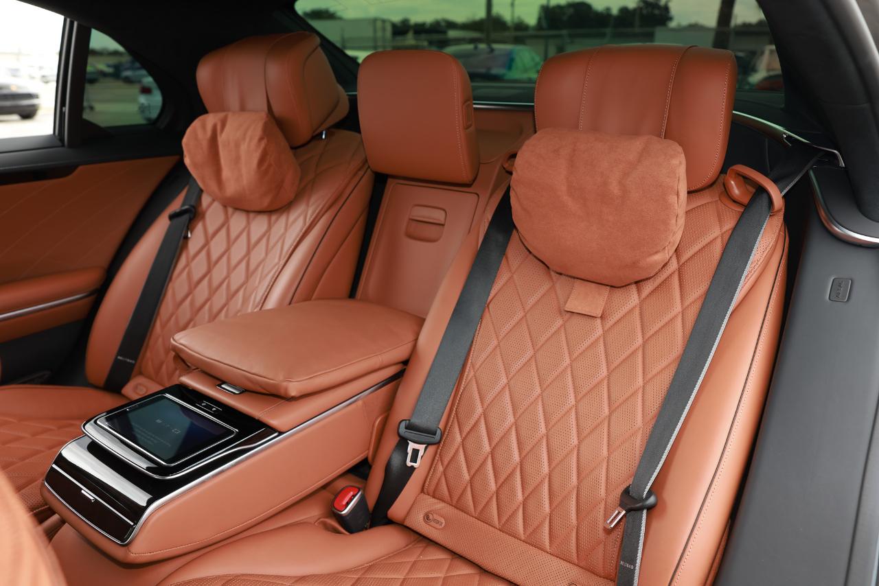 Mercedes-Benz S-Class  2022