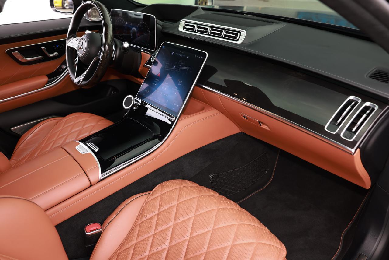 Mercedes-Benz S-Class  2022