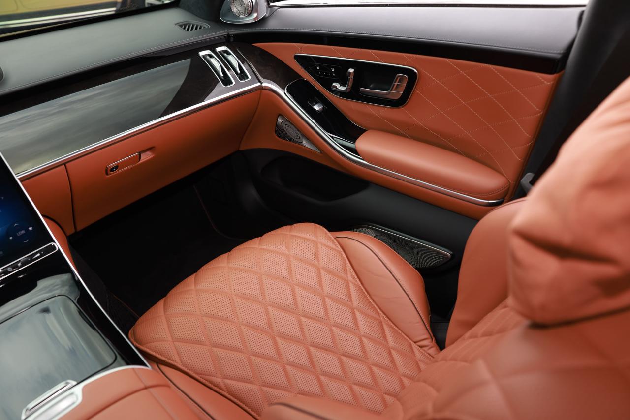 Mercedes-Benz S-Class  2022
