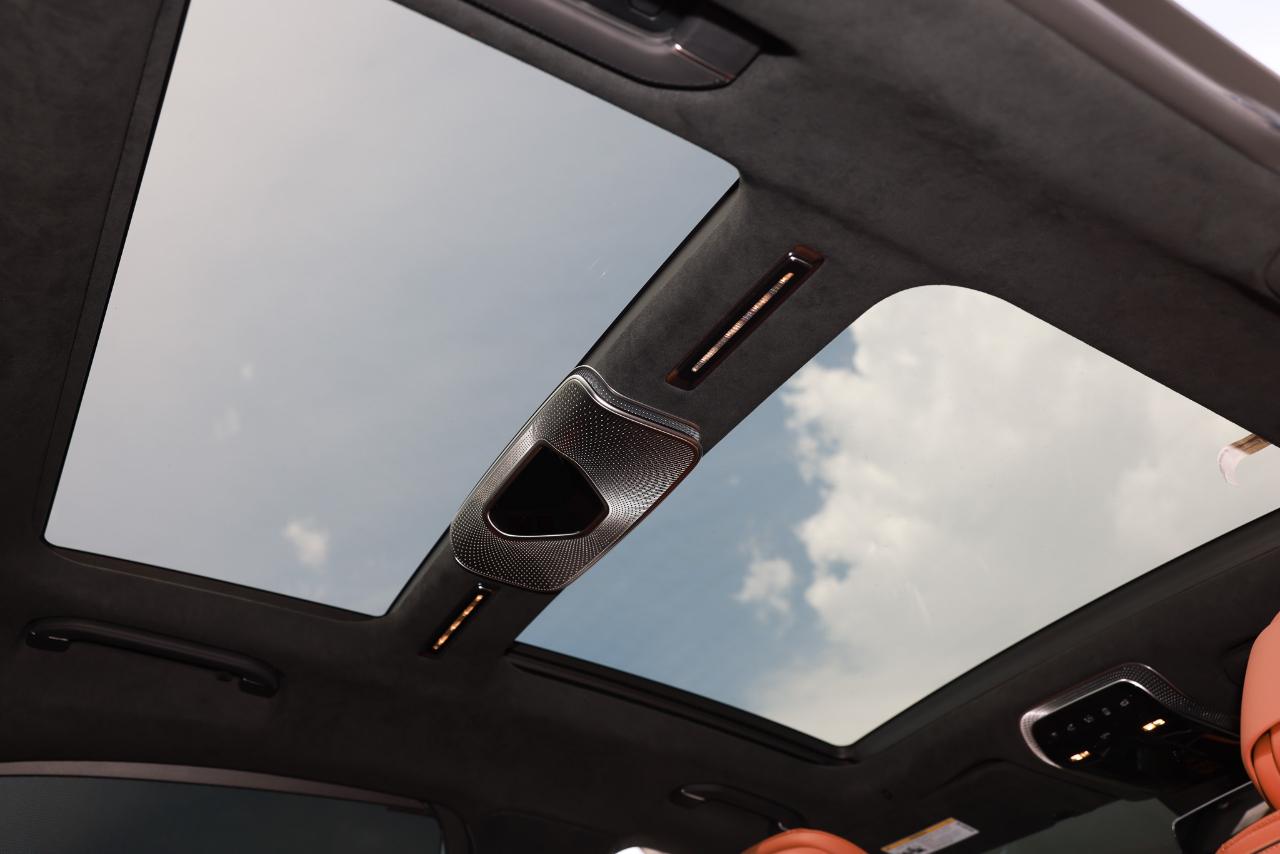 Mercedes-Benz S-Class  2022