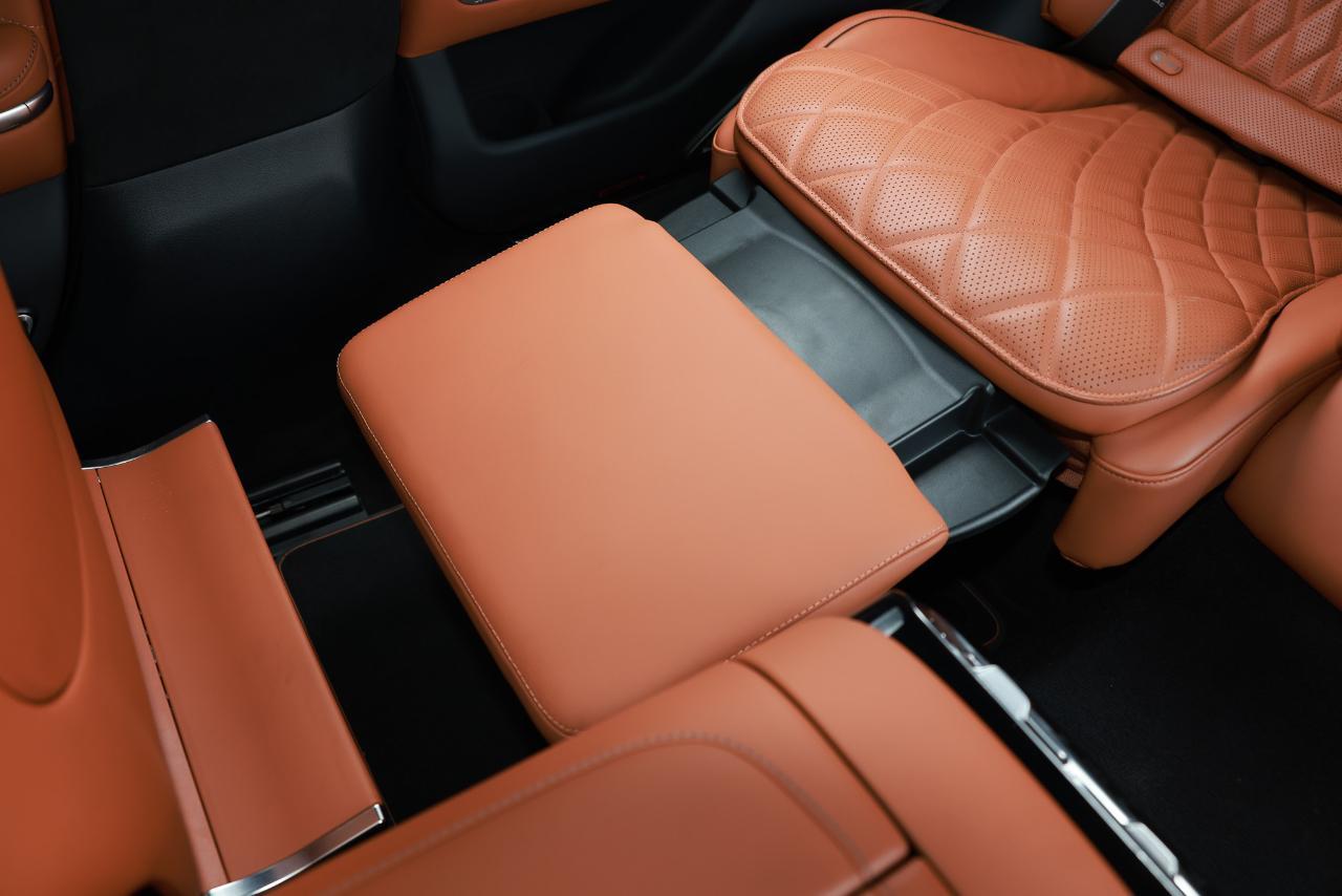 Mercedes-Benz S-Class  2022