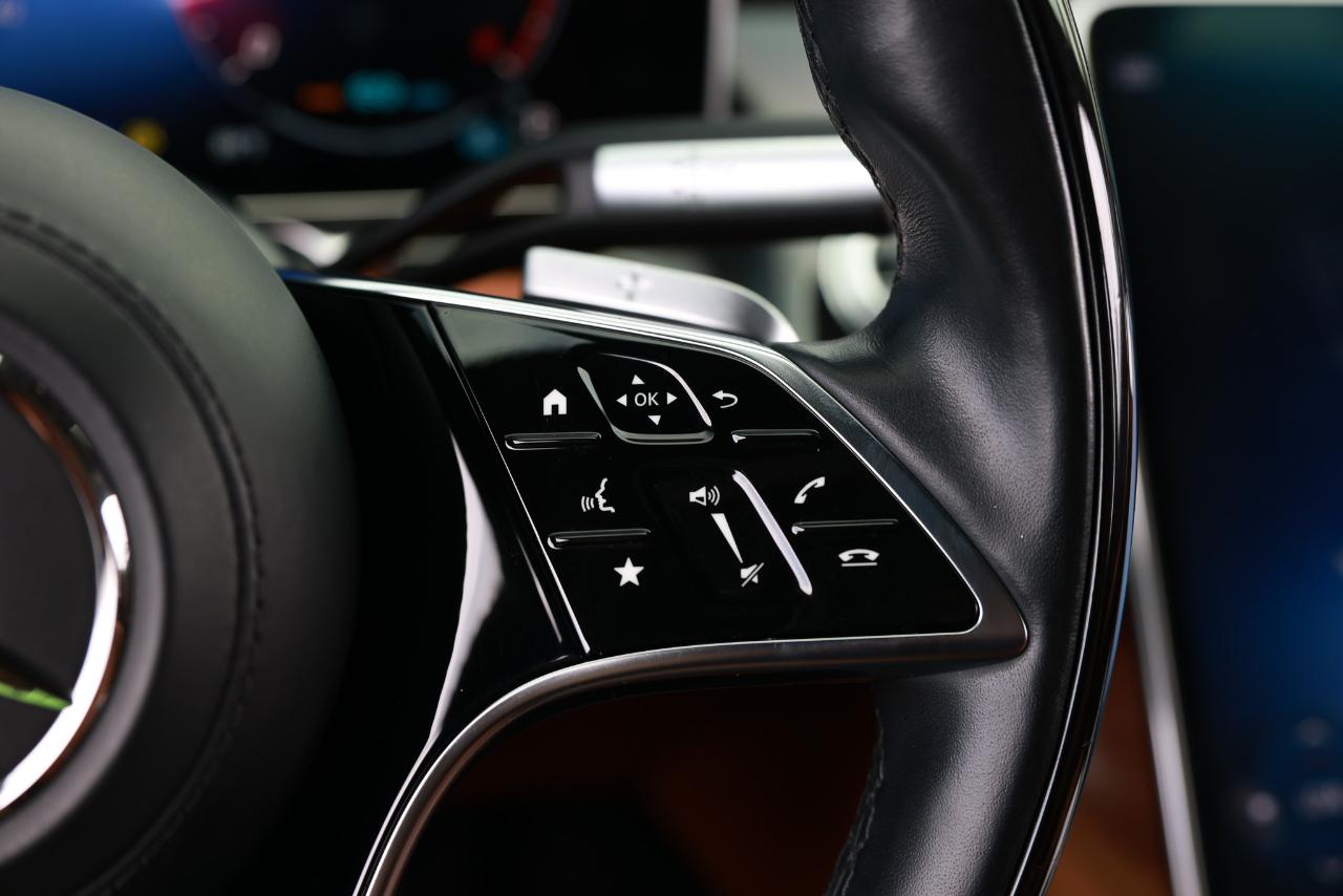 Mercedes-Benz S-Class  2022