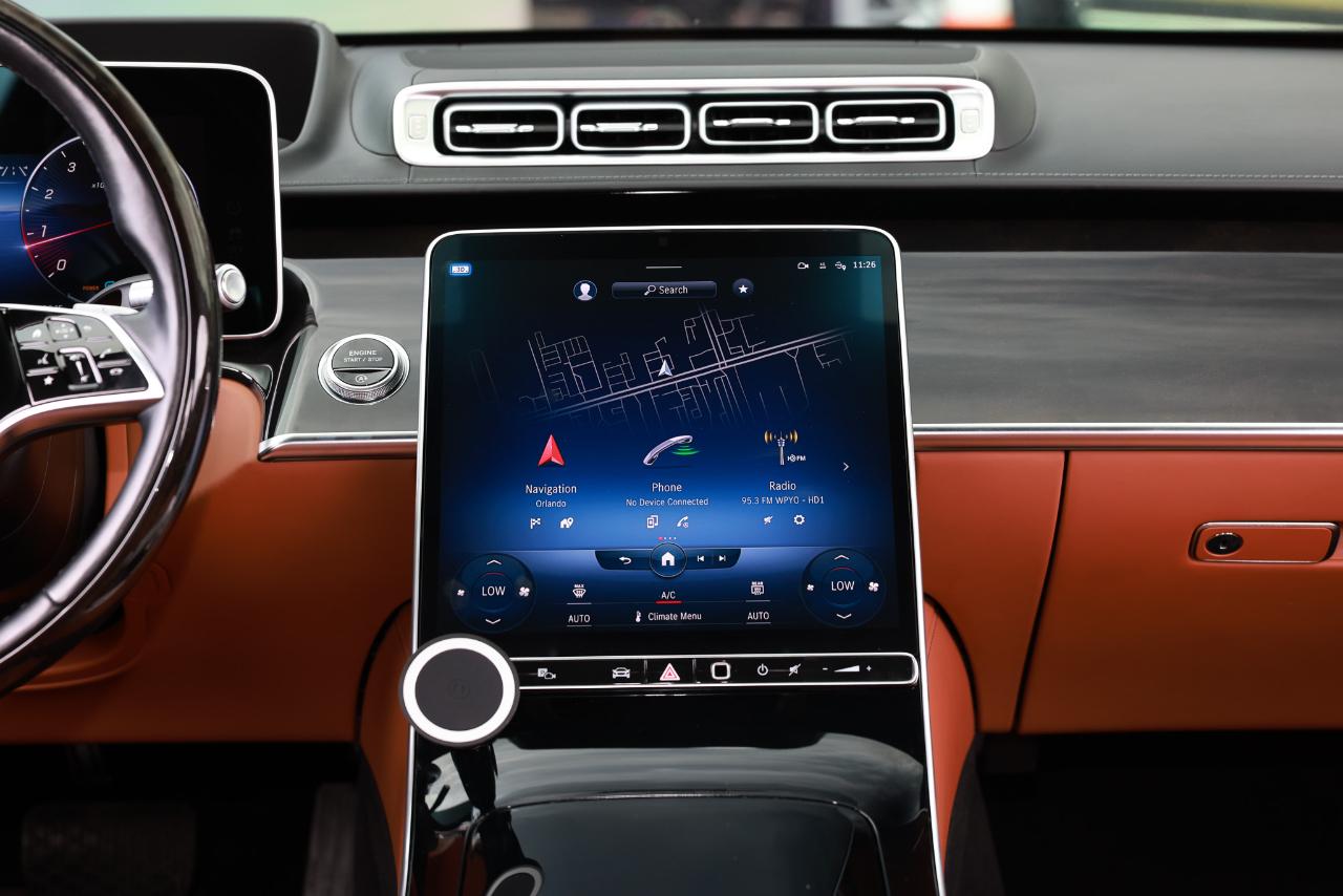 Mercedes-Benz S-Class  2022