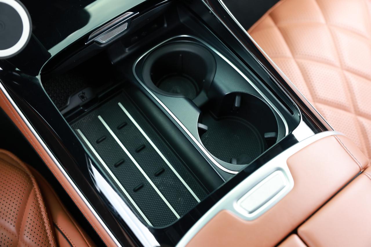 Mercedes-Benz S-Class  2022