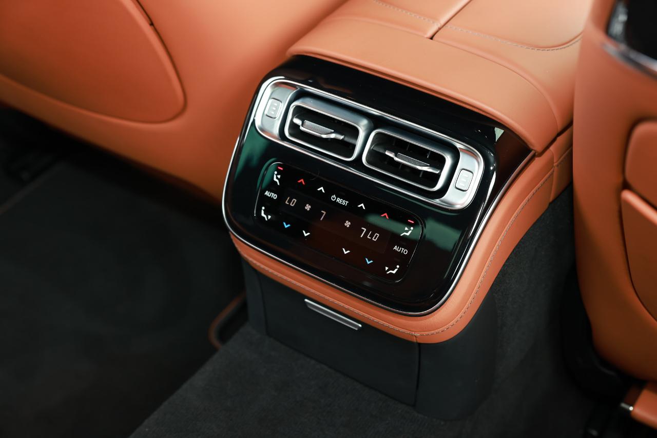 Mercedes-Benz S-Class  2022