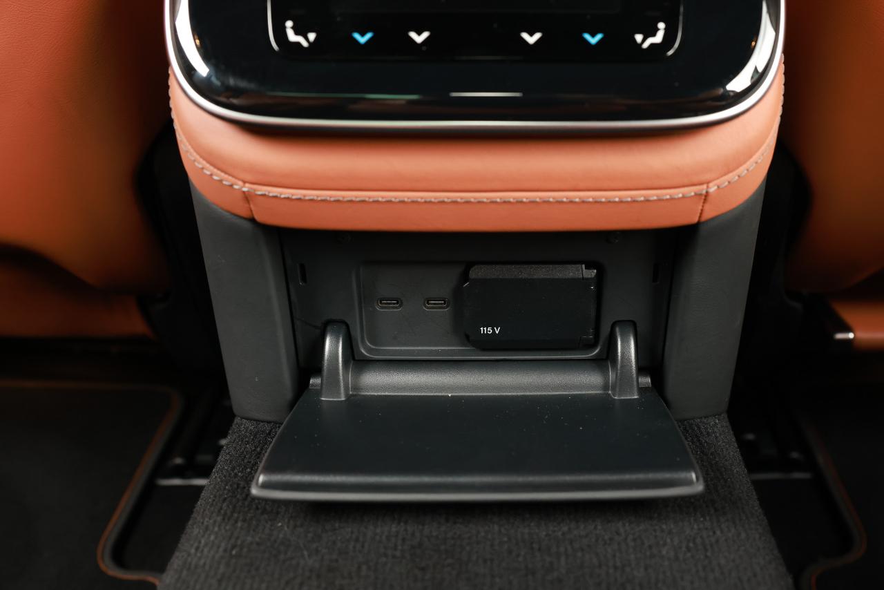 Mercedes-Benz S-Class  2022