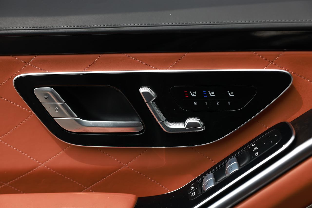 Mercedes-Benz S-Class  2022