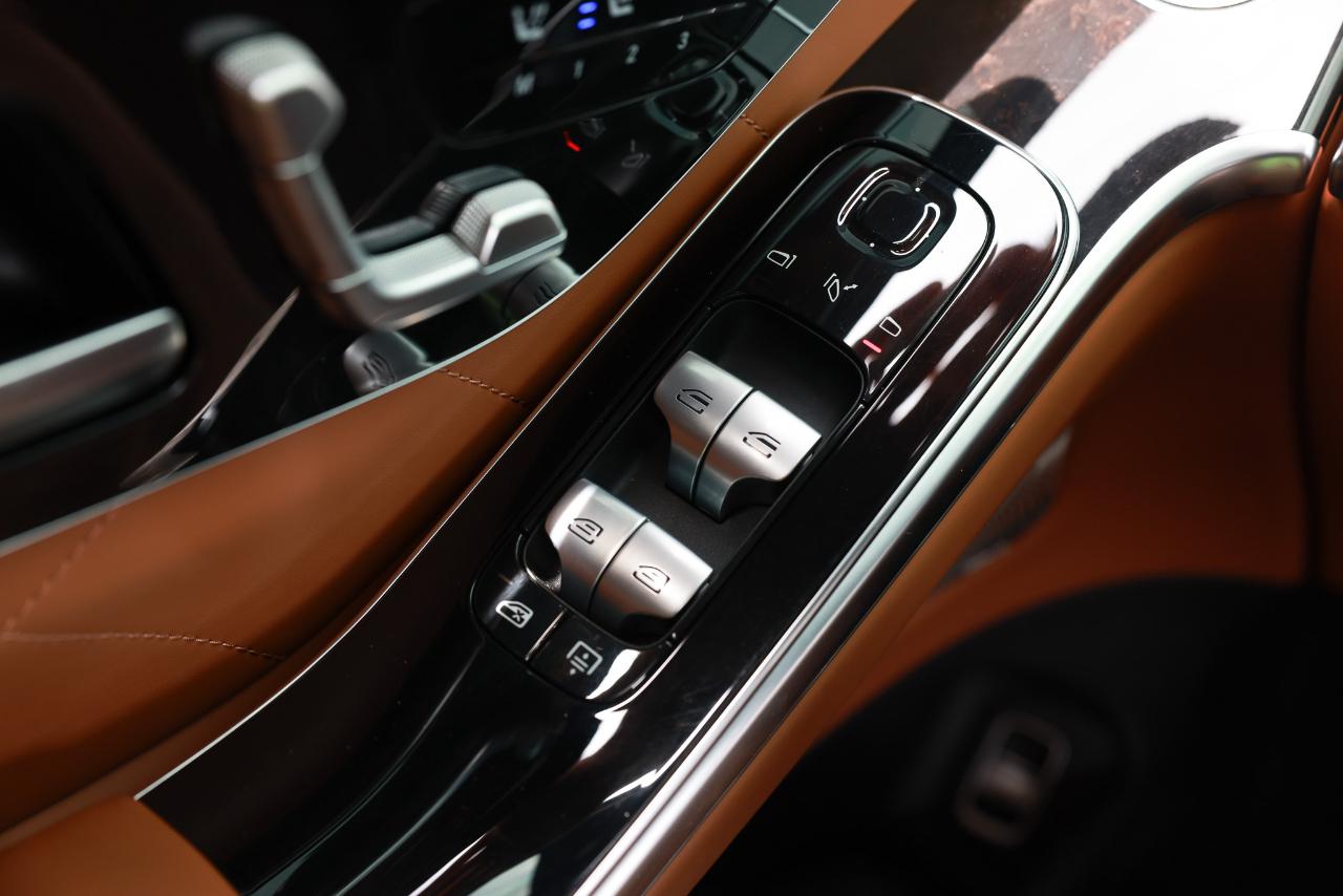 Mercedes-Benz S-Class  2022