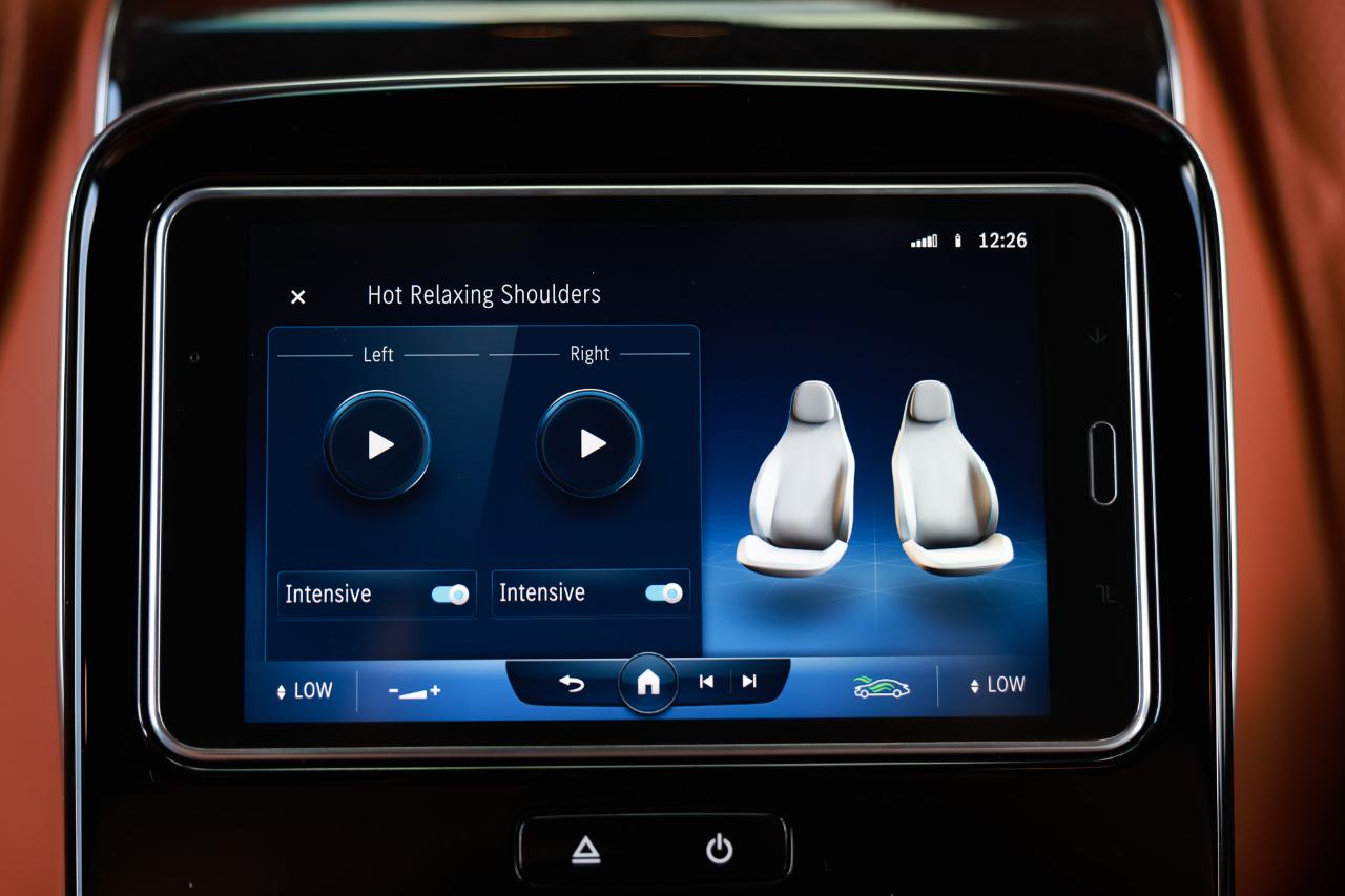 Mercedes-Benz S-Class  2022