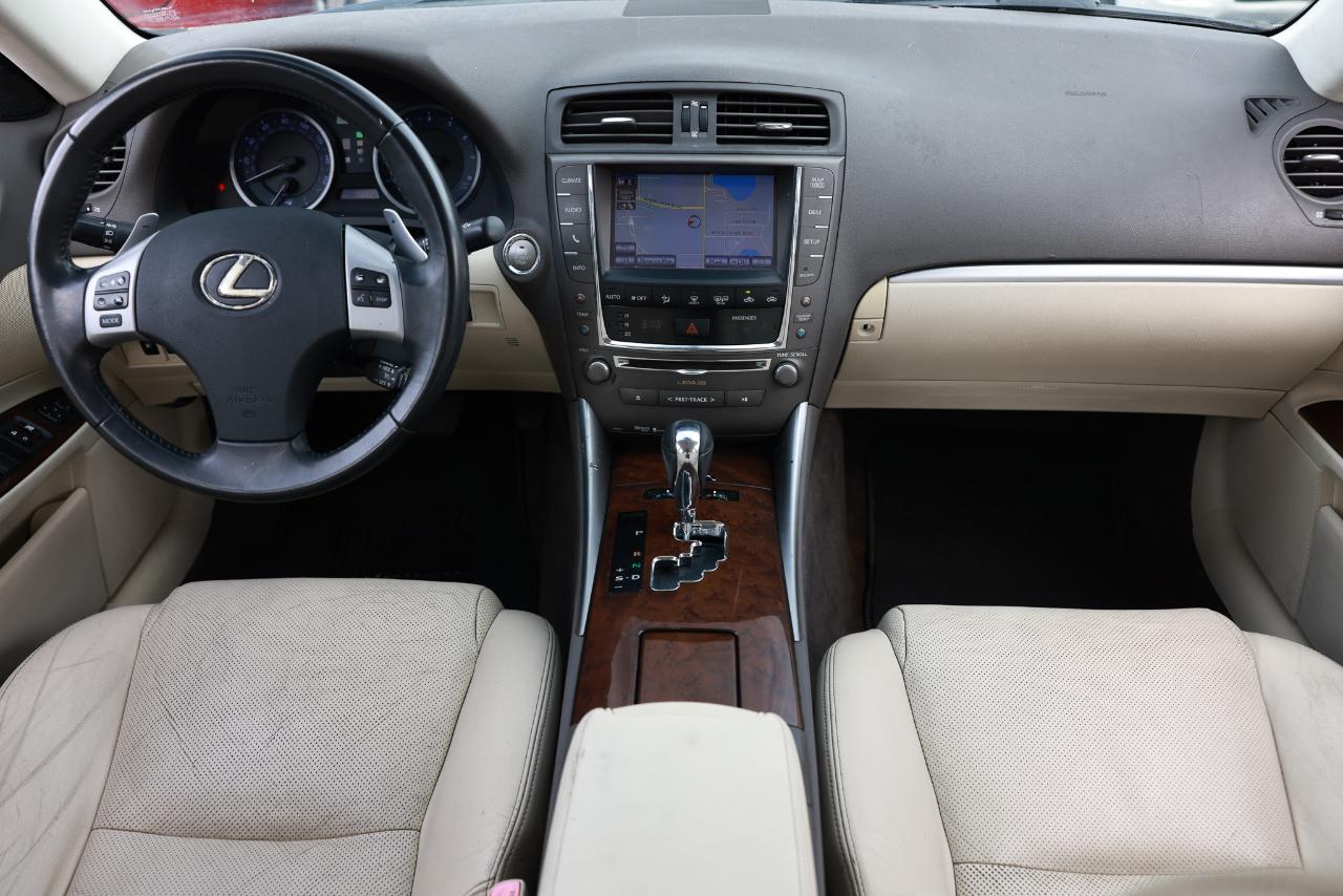 Lexus IS 250  2013