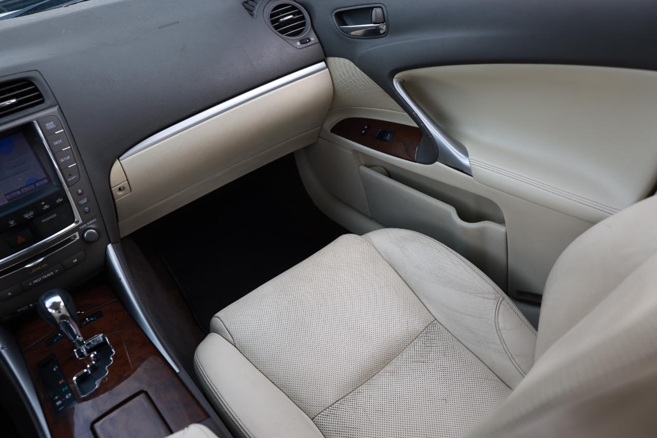 Lexus IS 250  2013