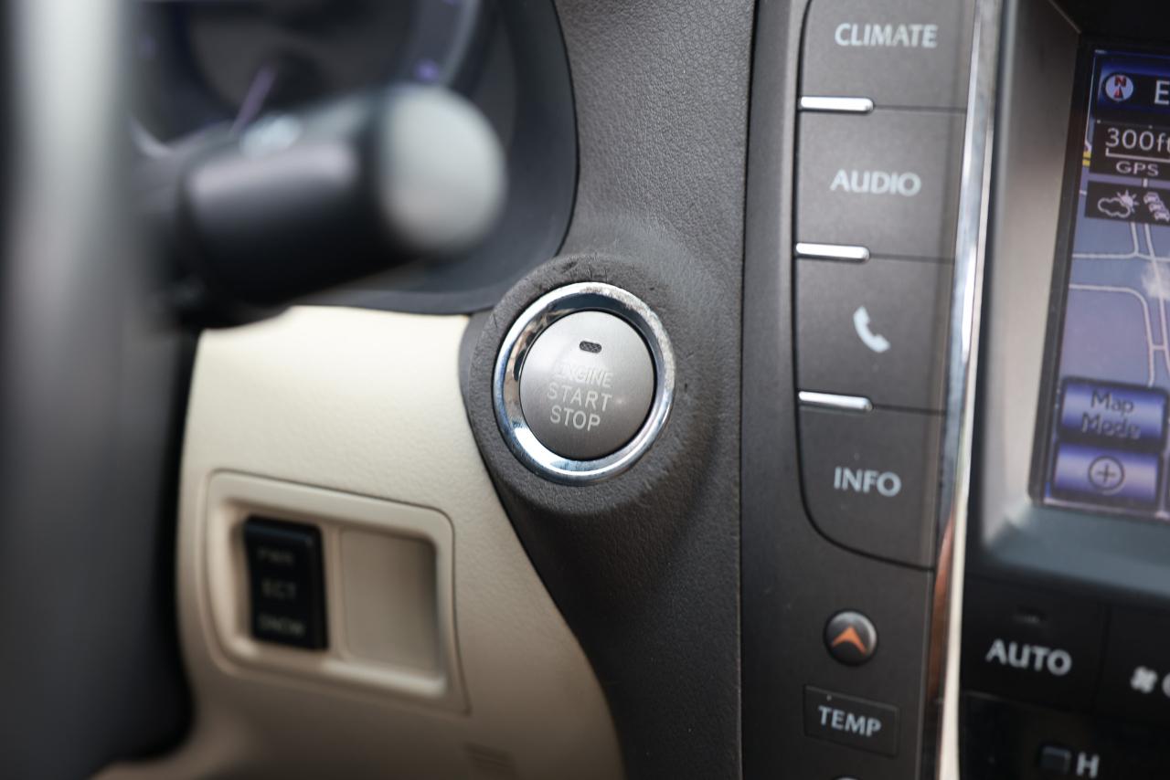 Lexus IS 250  2013