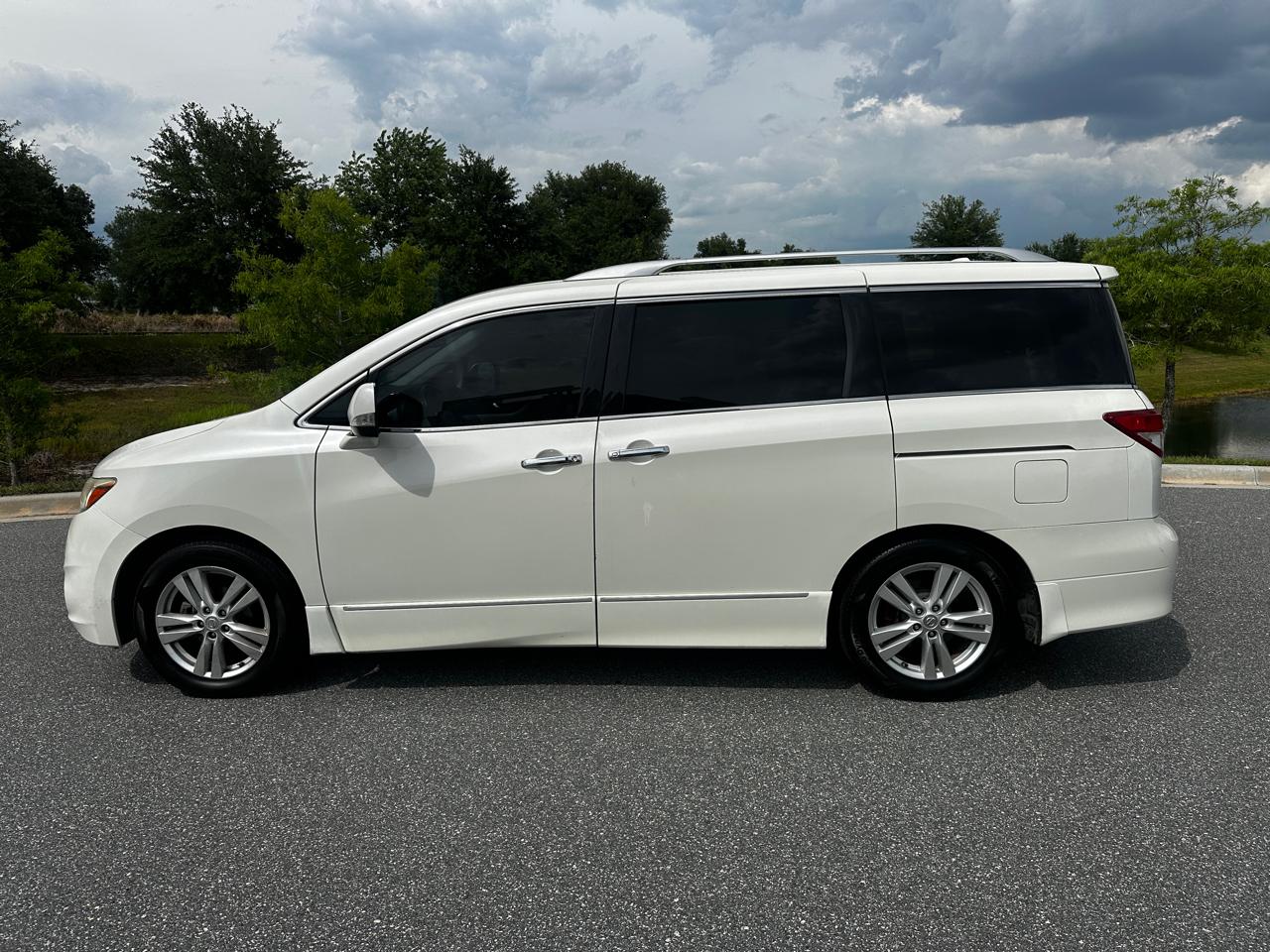 Nissan Quest S 2014