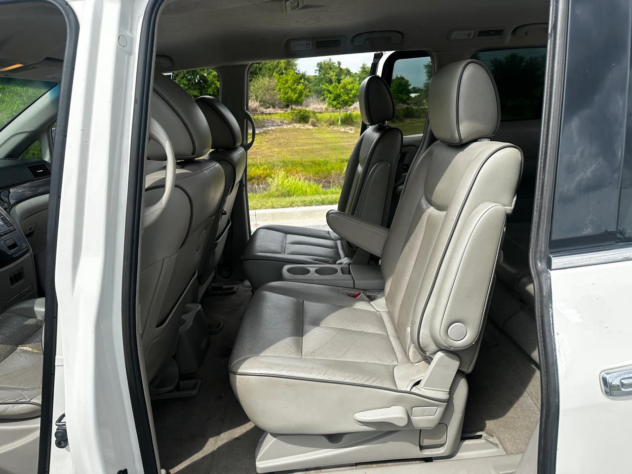 Nissan Quest S 2014