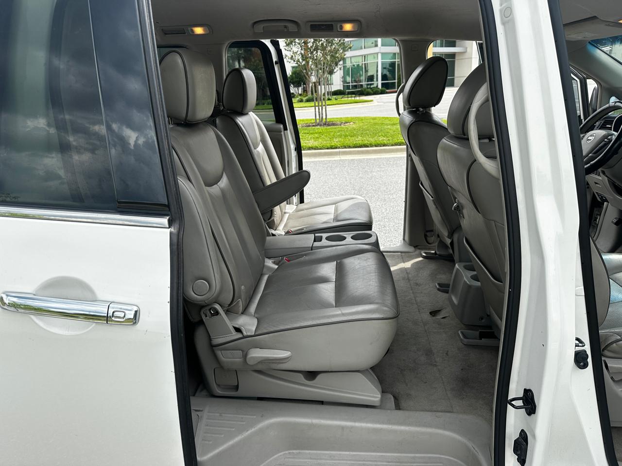 Nissan Quest S 2014