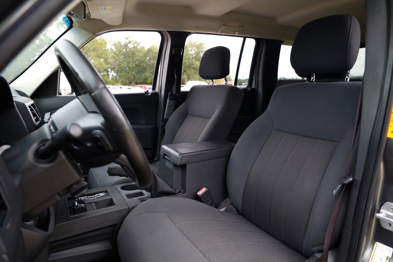 Jeep Liberty  2012