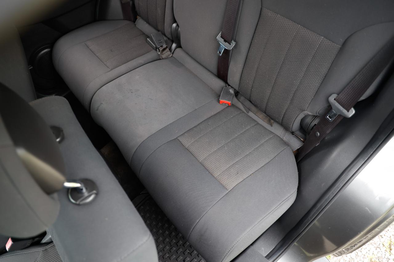 Jeep Liberty  2012