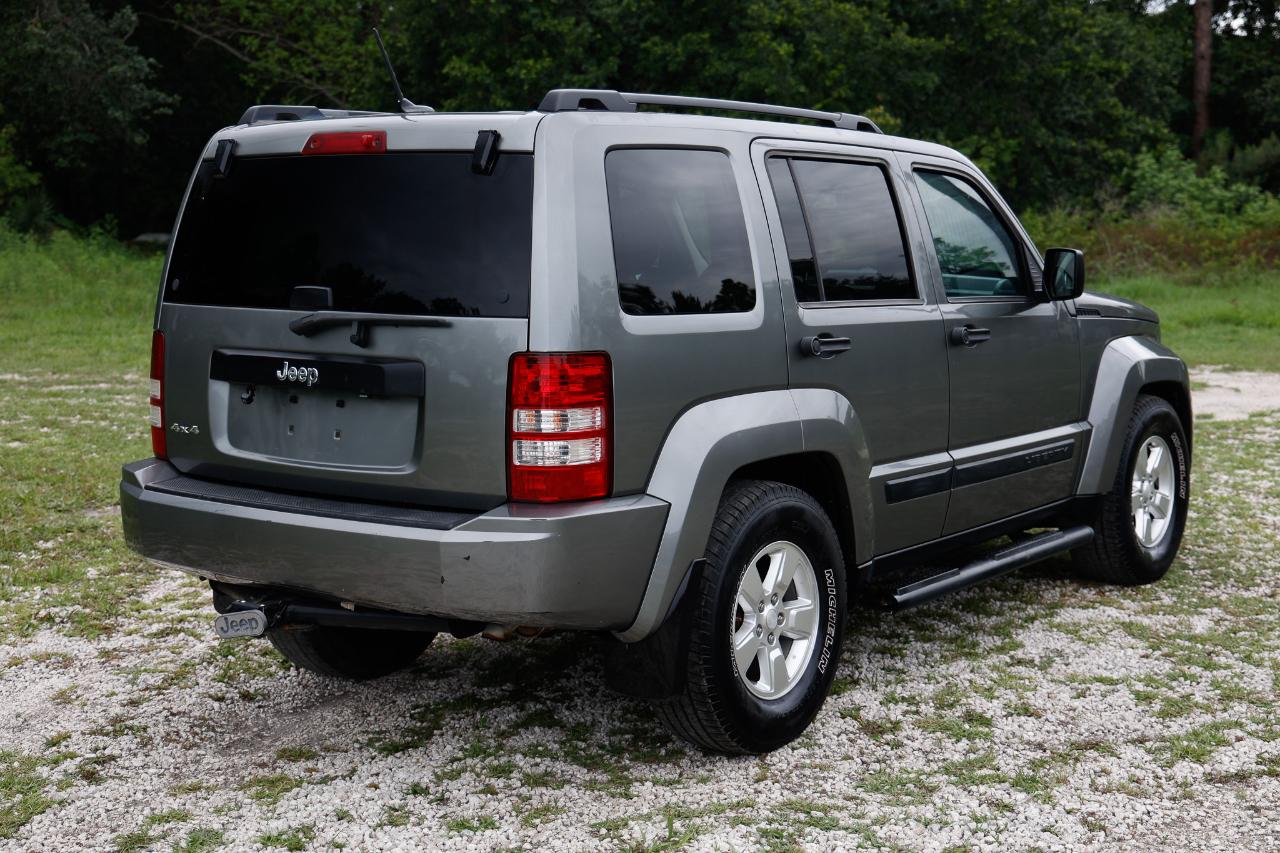 Jeep Liberty  2012