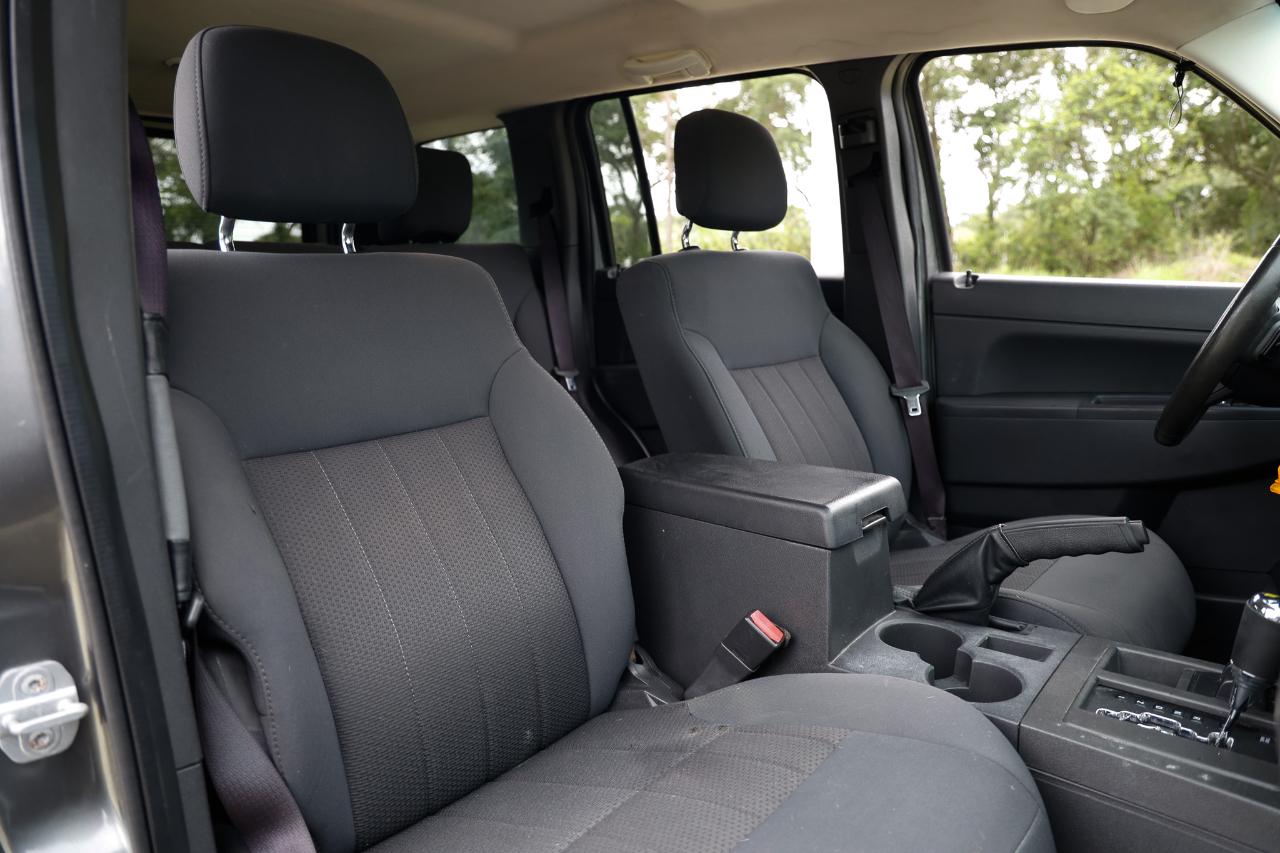 Jeep Liberty  2012