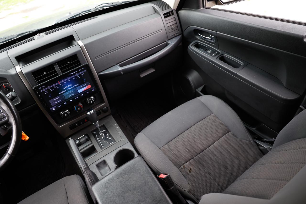 Jeep Liberty  2012
