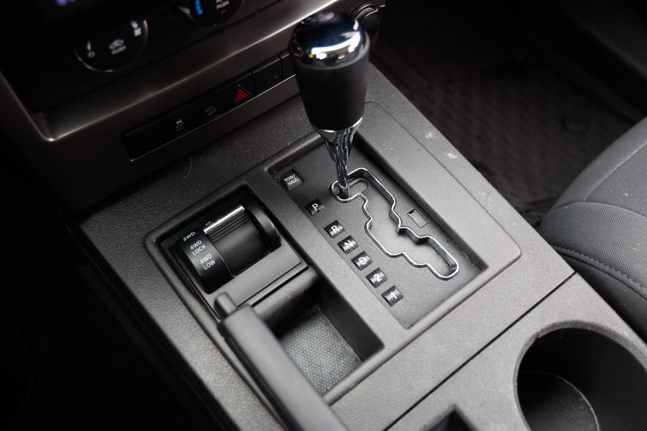 Jeep Liberty  2012