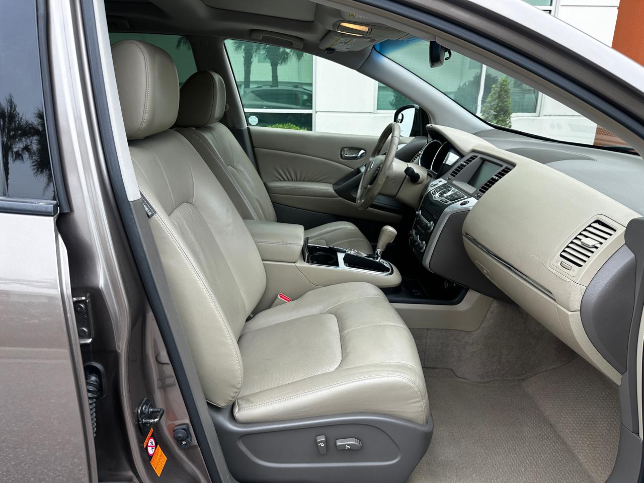 Nissan Murano S 2009