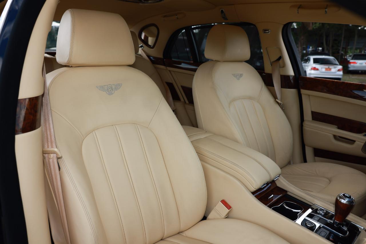 Bentley Mulsanne  2012