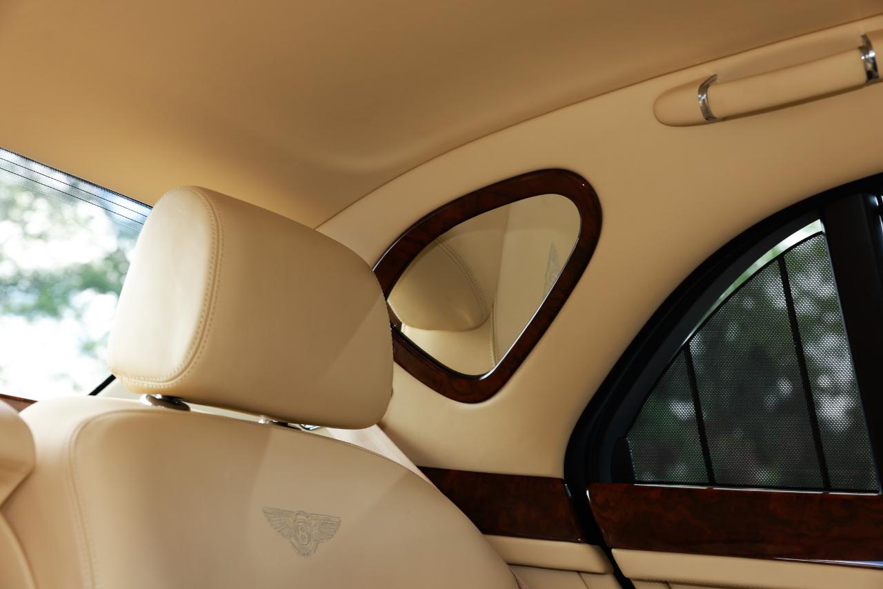 Bentley Mulsanne  2012