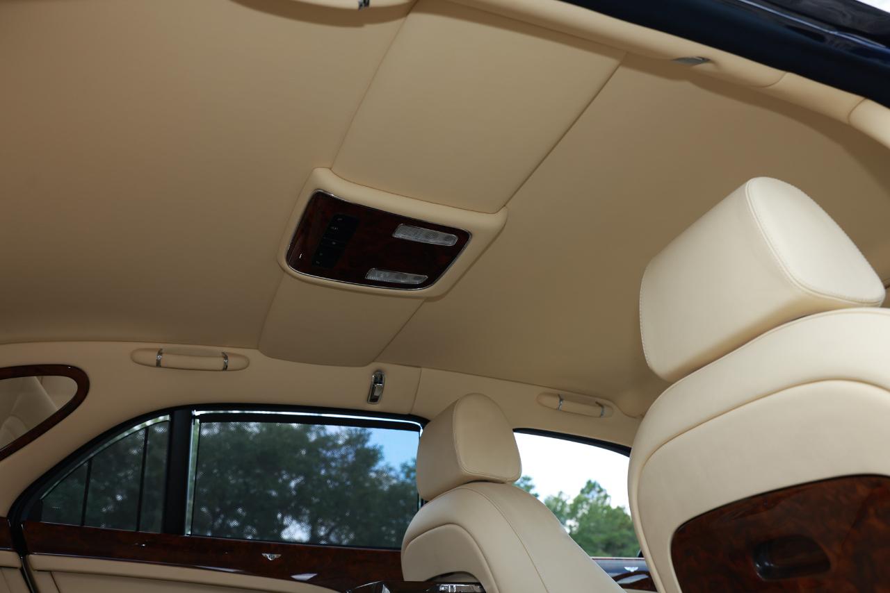 Bentley Mulsanne  2012
