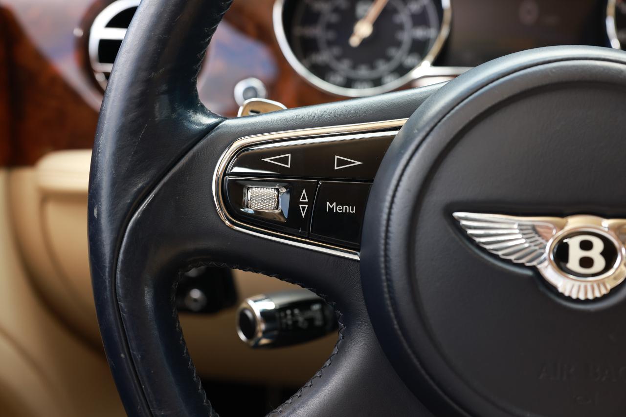Bentley Mulsanne  2012
