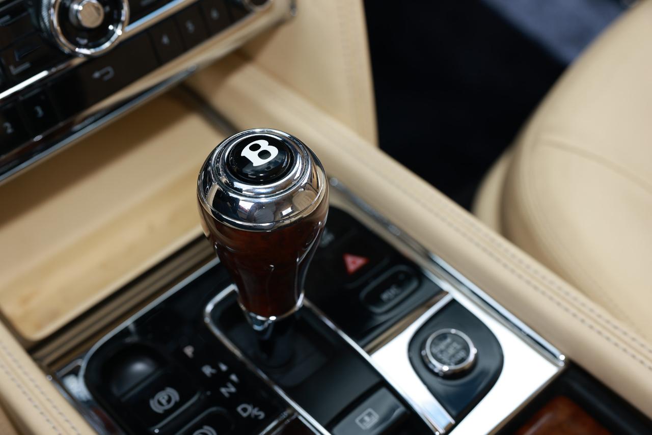 Bentley Mulsanne  2012