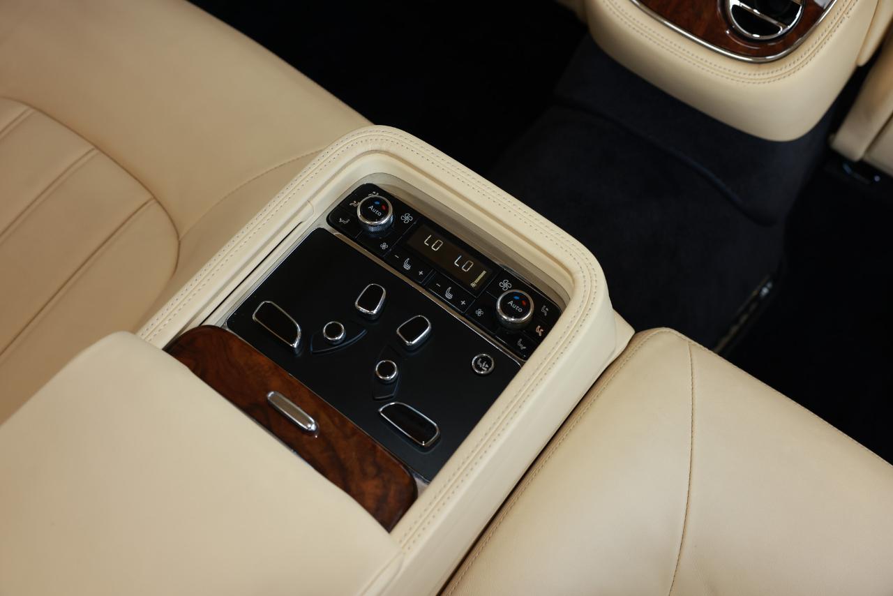 Bentley Mulsanne  2012